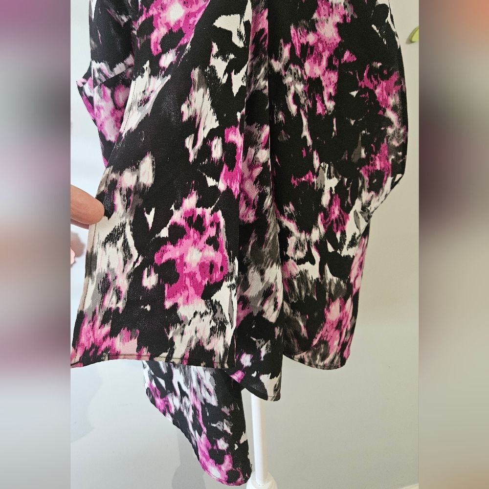 DEX Ruffle Front Asymetical Shell Plus Size - Picture 4 of 13